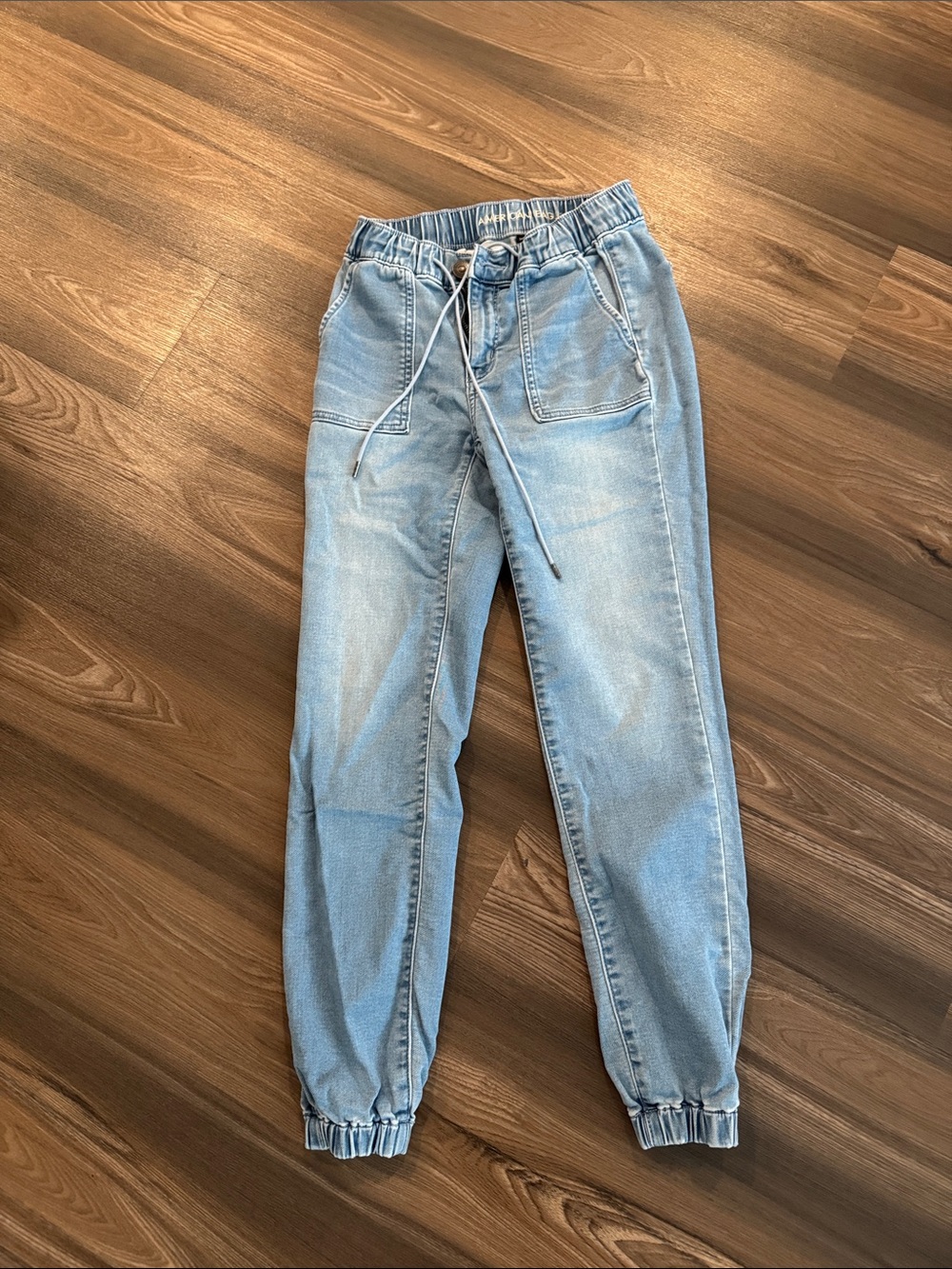 American Eagle Outfitters Light Blue Jogger Jeans